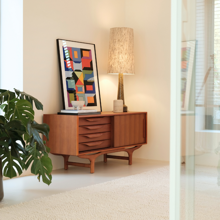 Retro Dresser Teak - Josephine - 140cm – B2B