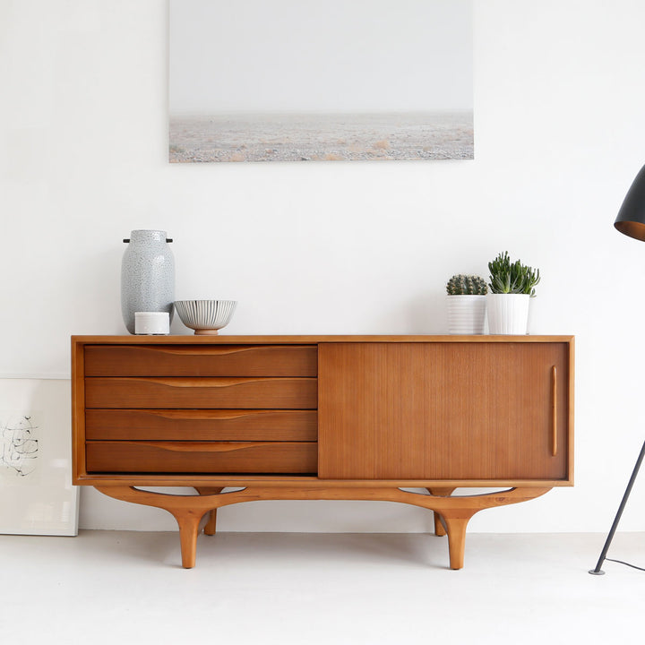 Retro Dresser Teak - Josephine - 140cm – B2B